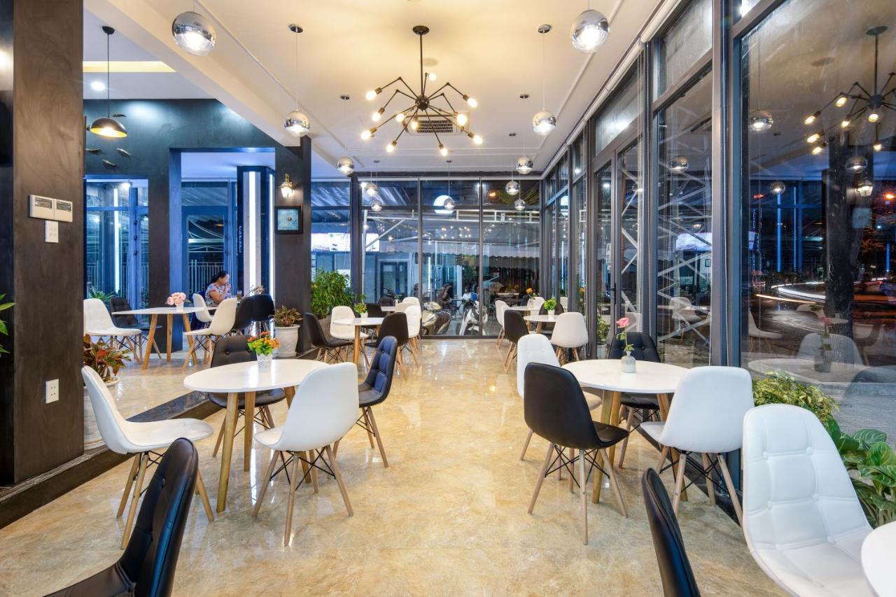 Bamboo Hotel Da Nang Exterior foto